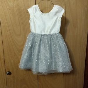 Silver & White dress tulle skirt size 7